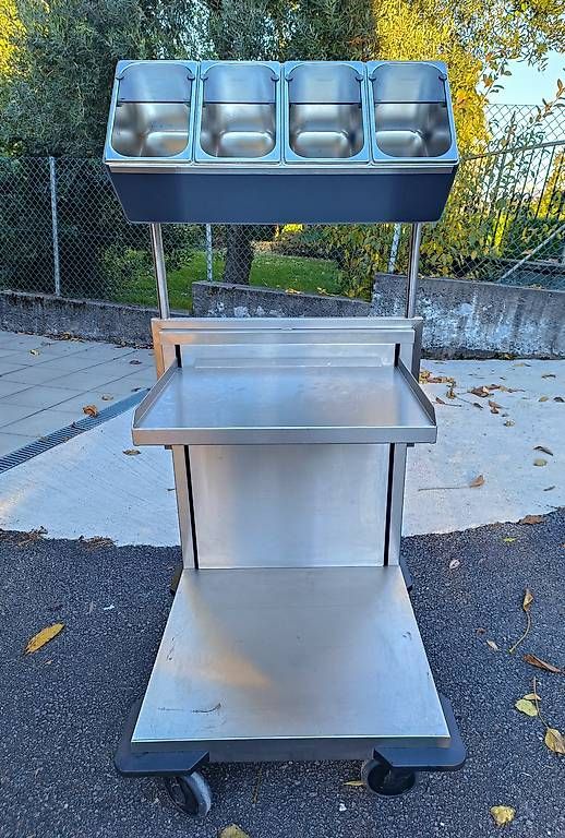 Piatti di portata: Carrello portavassoi e portaposate Rieber, Tablettstapler – Usato da Cugnasco venduto da Wambli 2