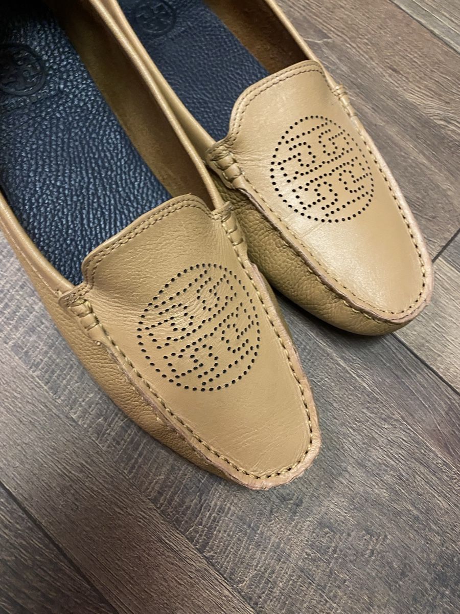 Damenschuhe: Tory Burch Leder Loafer camel 41 neuw – Neu (gemäss Beschreibung) aus Büron von Coerner 1