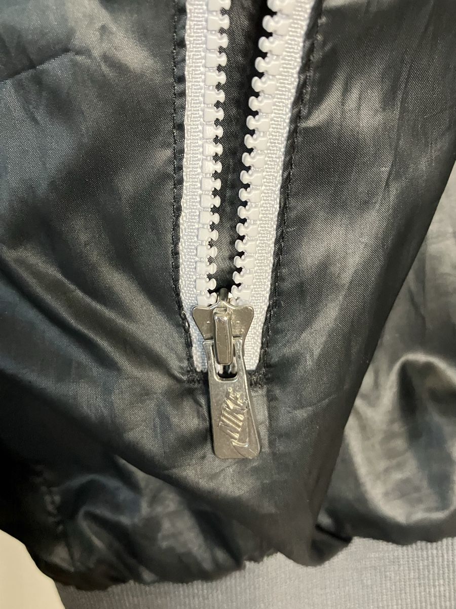 Nike Jacken: Veste Nike Windrunner vintage rétro Size 40 – Gebraucht aus Neuchâtel von sharposneaks 4
