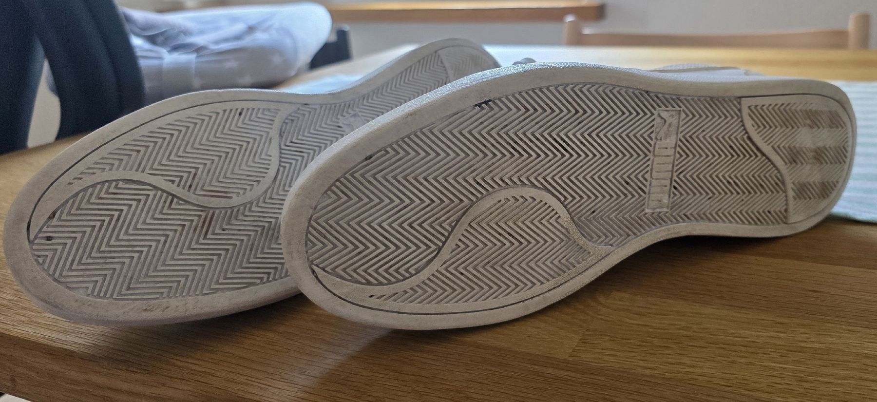 Puma Scarpe da uomo: Puma Sneakers Herren Grösse 45 – Usato da Suhr venduto da Design_by_Debi 1