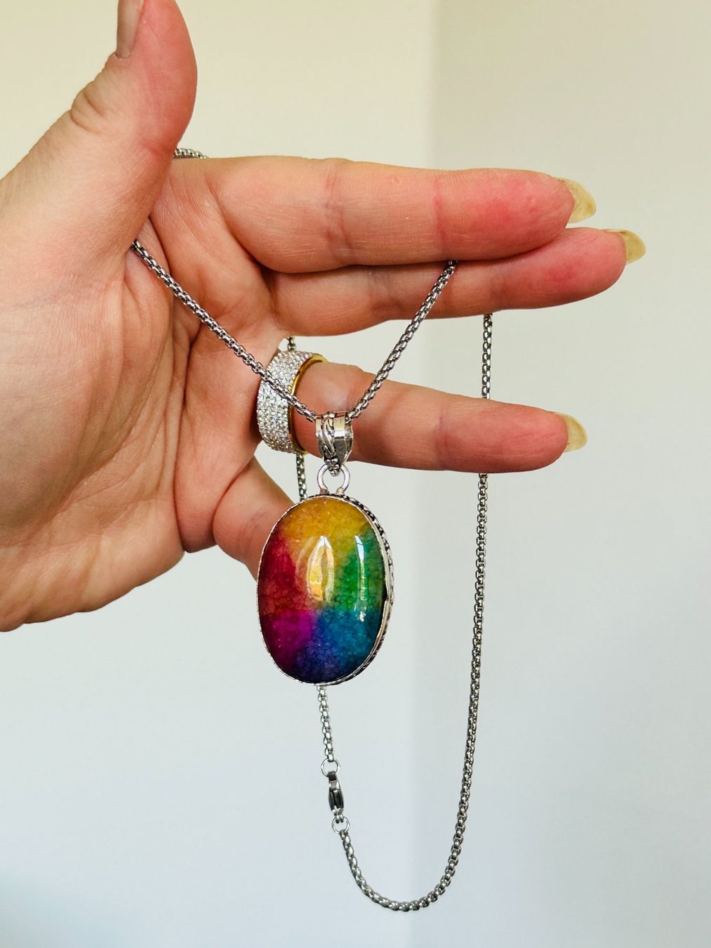 Catenine: Rainbow Solar Quartz Gemstone Ethnic Jewelry – Nuovo e nell'imballaggio originale da Genève venduto da AGBERG 9