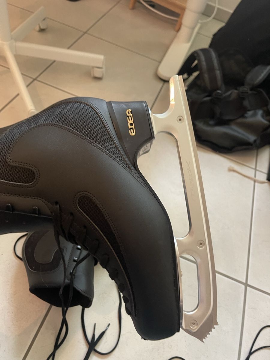 Edea Pattini da ghiaccio: Edea Ice Fly 280 C, Matrix Suprime 10 blades – Usato da Oberlunkhofen venduto da Raspberry 6