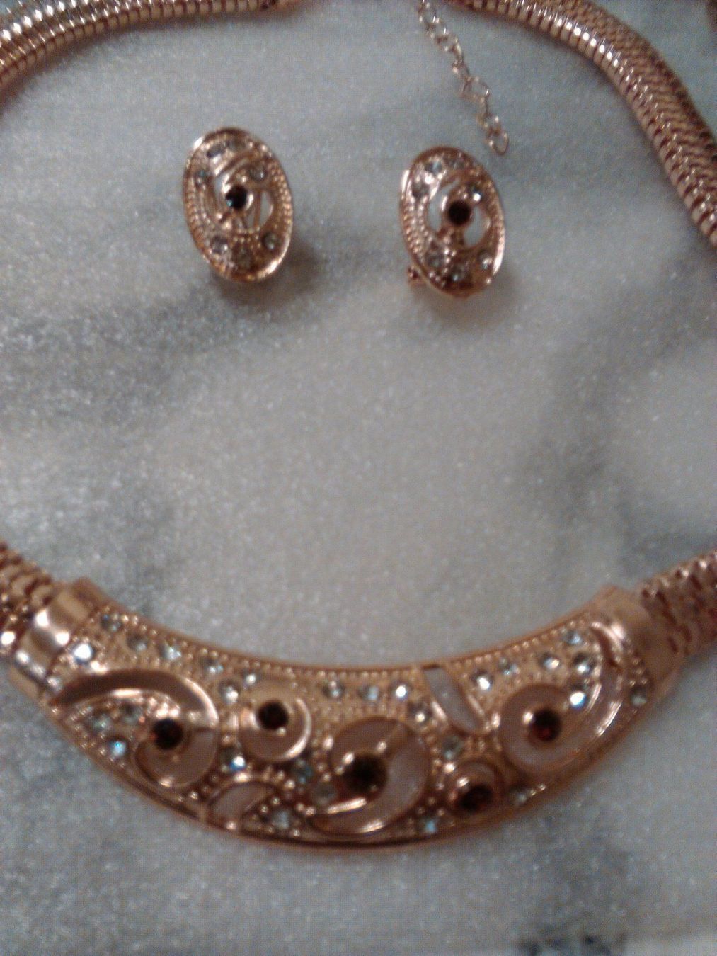 Ketten: set modeschmuck,mit echt kristall – Gebraucht aus Basel von bijoutrie_4 3