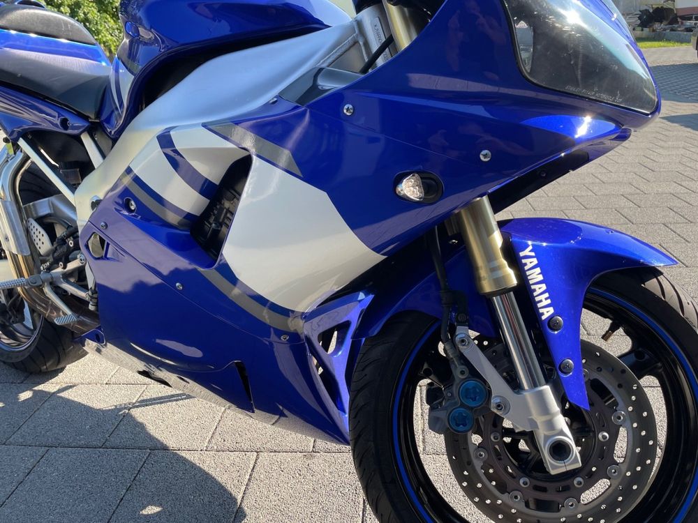 Yamaha Strada: Yamaha YZF-R1 – Usato da Ursenbach venduto da Driver88 5