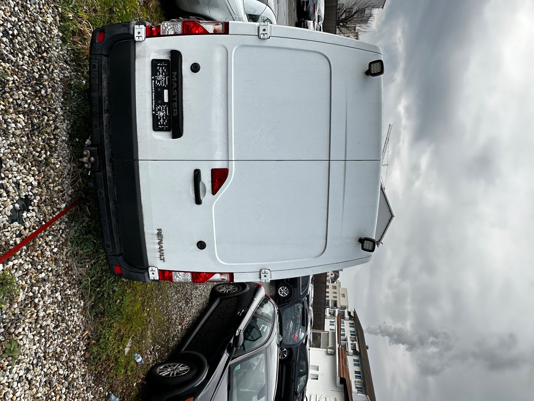 Renault Veicoli commerciali: Renault Master dCi 165 - Starker Motor - Webasto - AHK – Usato da Oftringen venduto da kaflesch 3