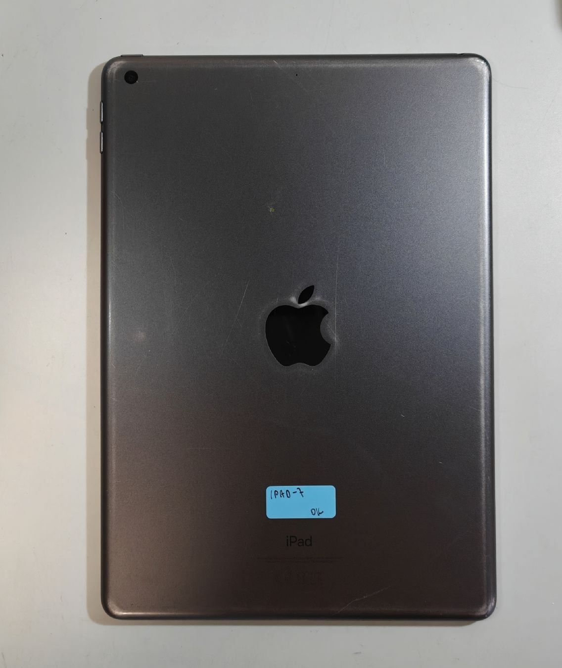 Apple Tablet PC: iPad 7. Generation  – Defekt aus Ehrendingen von Rocky985 1