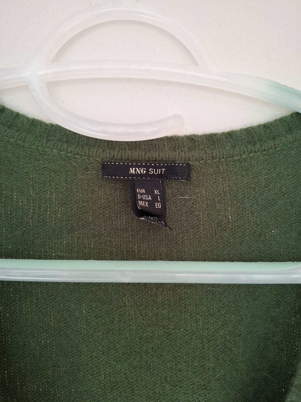 Mango Gilet & Giacche senza maniche: Cardigan vert Vintage  – Usato da La Tour-de-Peilz venduto da Marin_nette 3