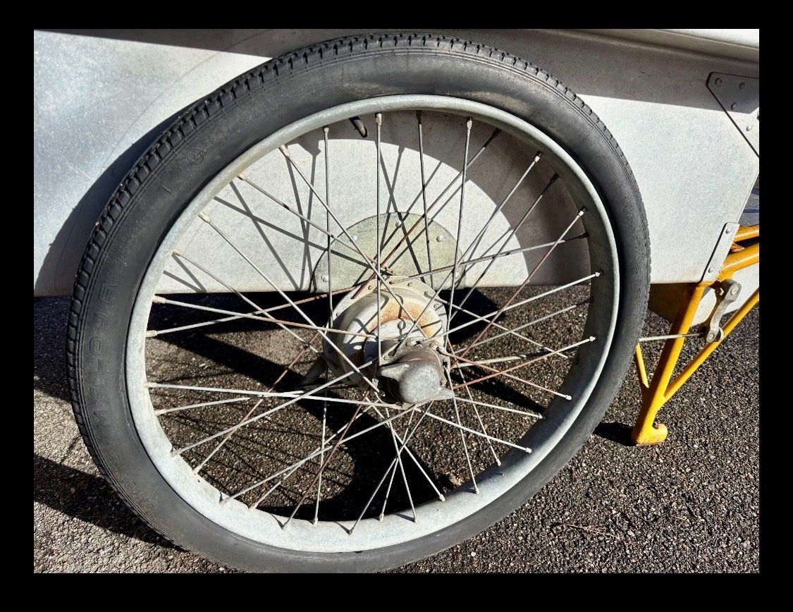 Rimorchi: Fasnachtswagen, Postwagen mit Velokupplung – Usato da Dittingen venduto da balinca 5