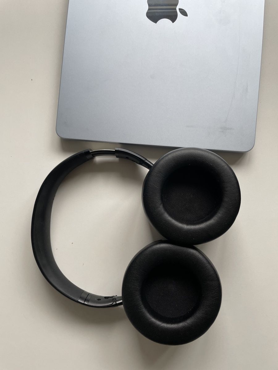 Akg Cuffie: Headphones AKG Y600NC wireless – Nuovo (secondo la descrizione) da Zürich venduto da jua_qkj5 2