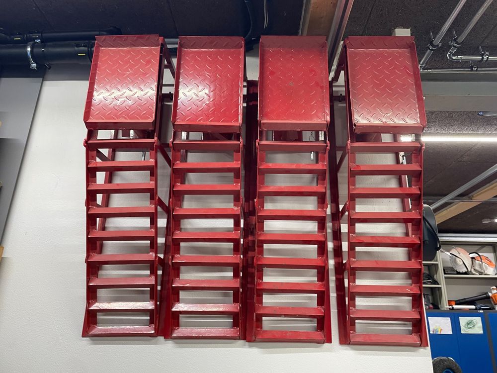 Auffahrrampen mit Hubfunktion (Gebraucht) in Therwil für CHF 260 – nur ...