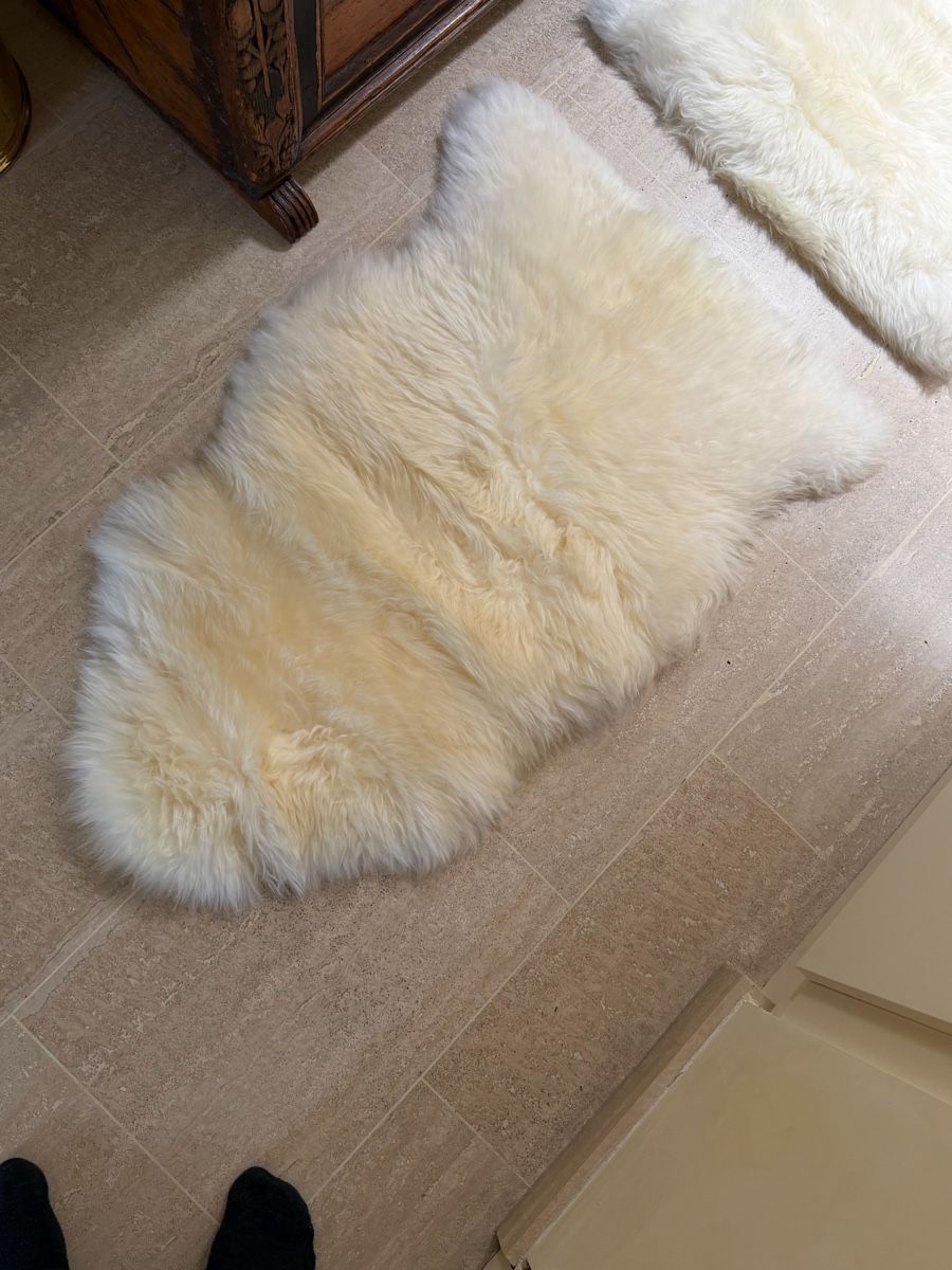 Ikea Tappeti: 2 LUDDE sheep skins – Nuovo (secondo la descrizione) da Ascona venduto da GioeleS 2