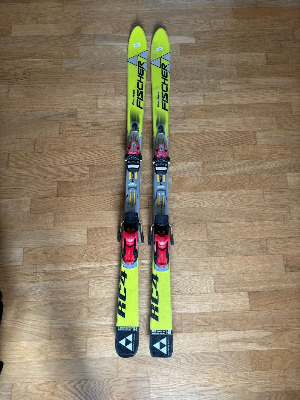 Skis: Fischer Ski 148 cm inkl. Bindung + Geschenk – Gebraucht aus Bern von kim_q8sq