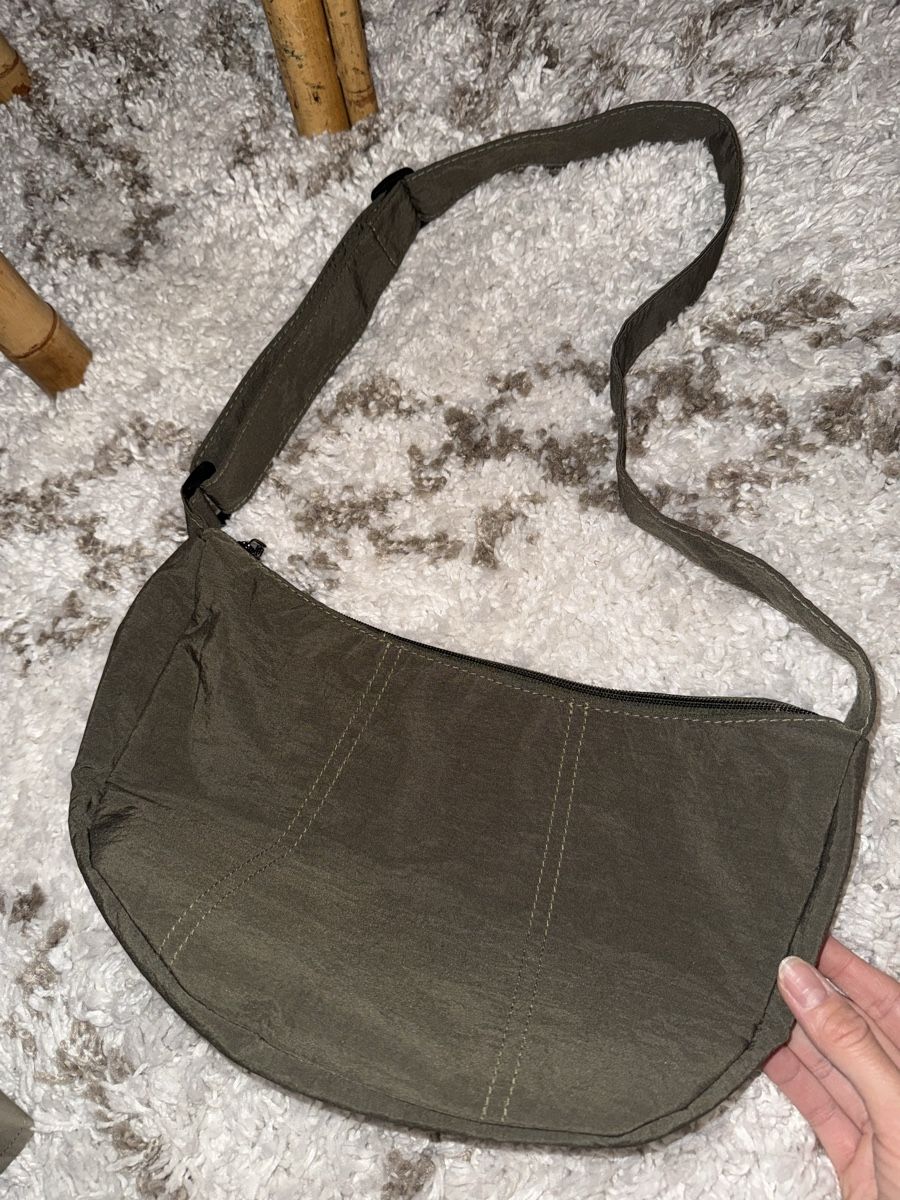 Sacs femmes: Umhängetasche – Neuf (Voir description) à Mörschwil par Seegurke18 1