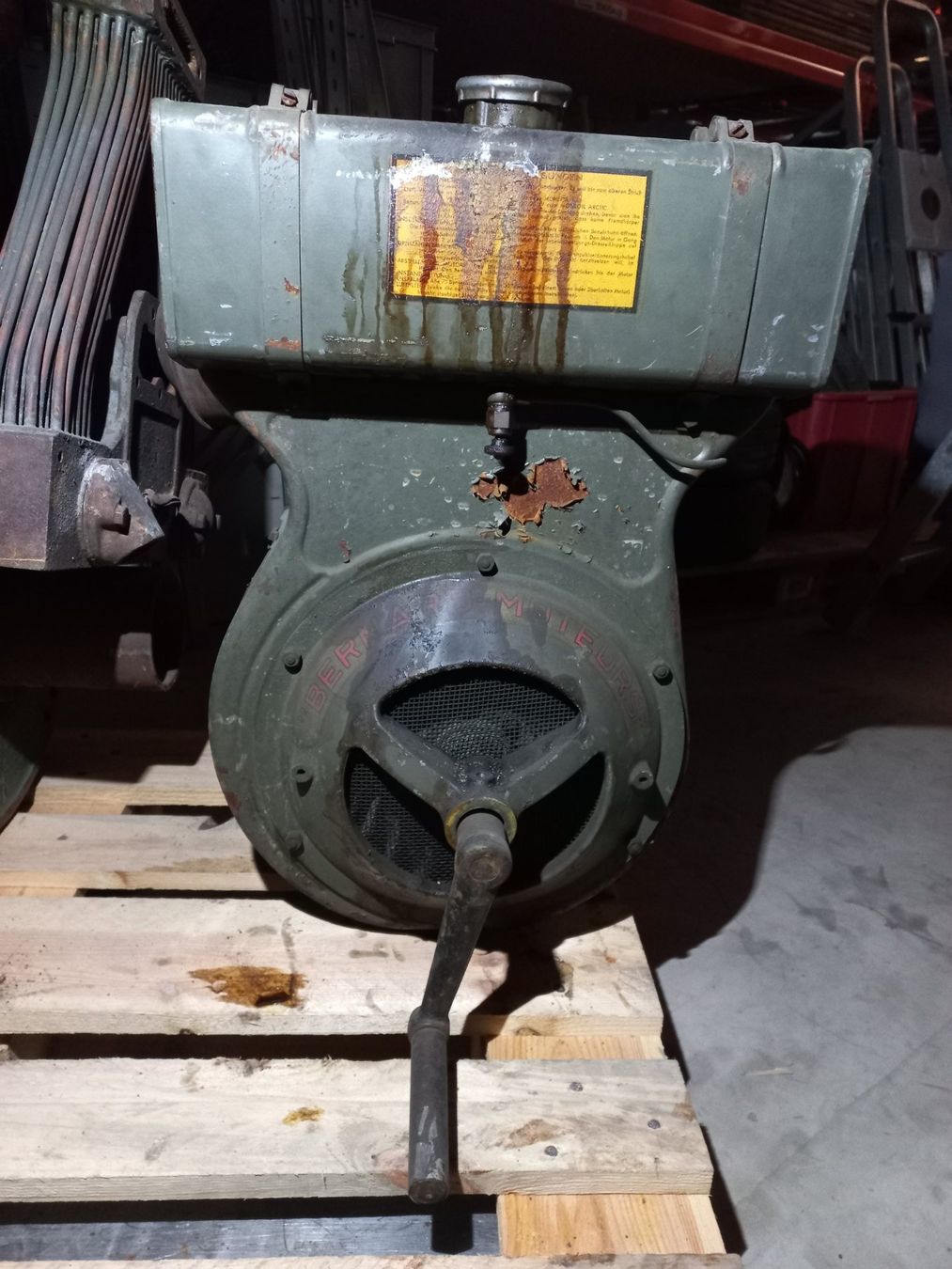 Motoren: sehr schöner original Oldtimer Stationärmotor Bernard W 112 – Gebraucht aus Dulliken von Classiclerch4657