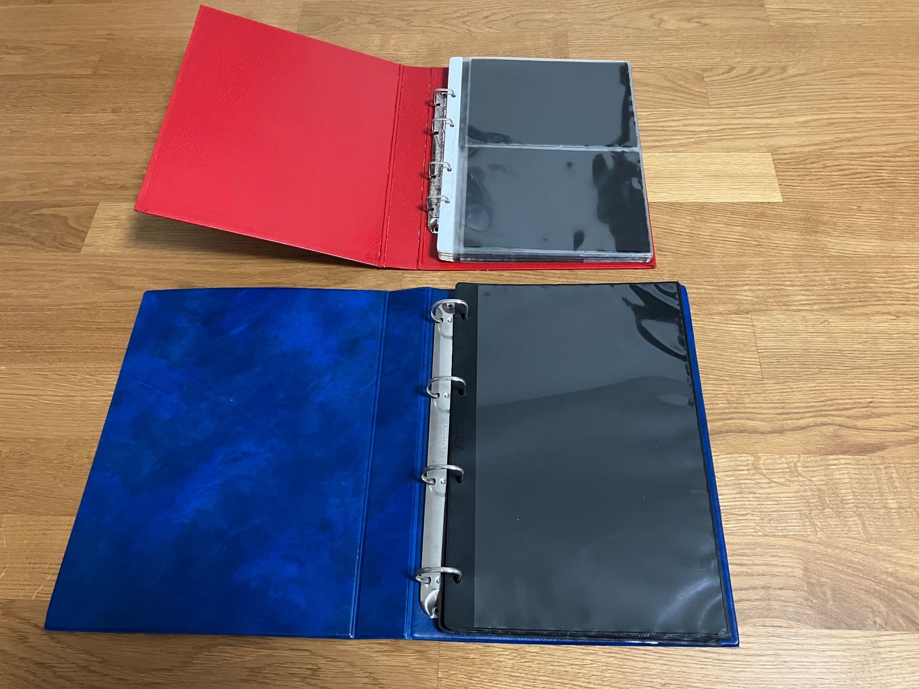 Album: 2 Briefmarken album – Usato da Riehen venduto da vernizi 1