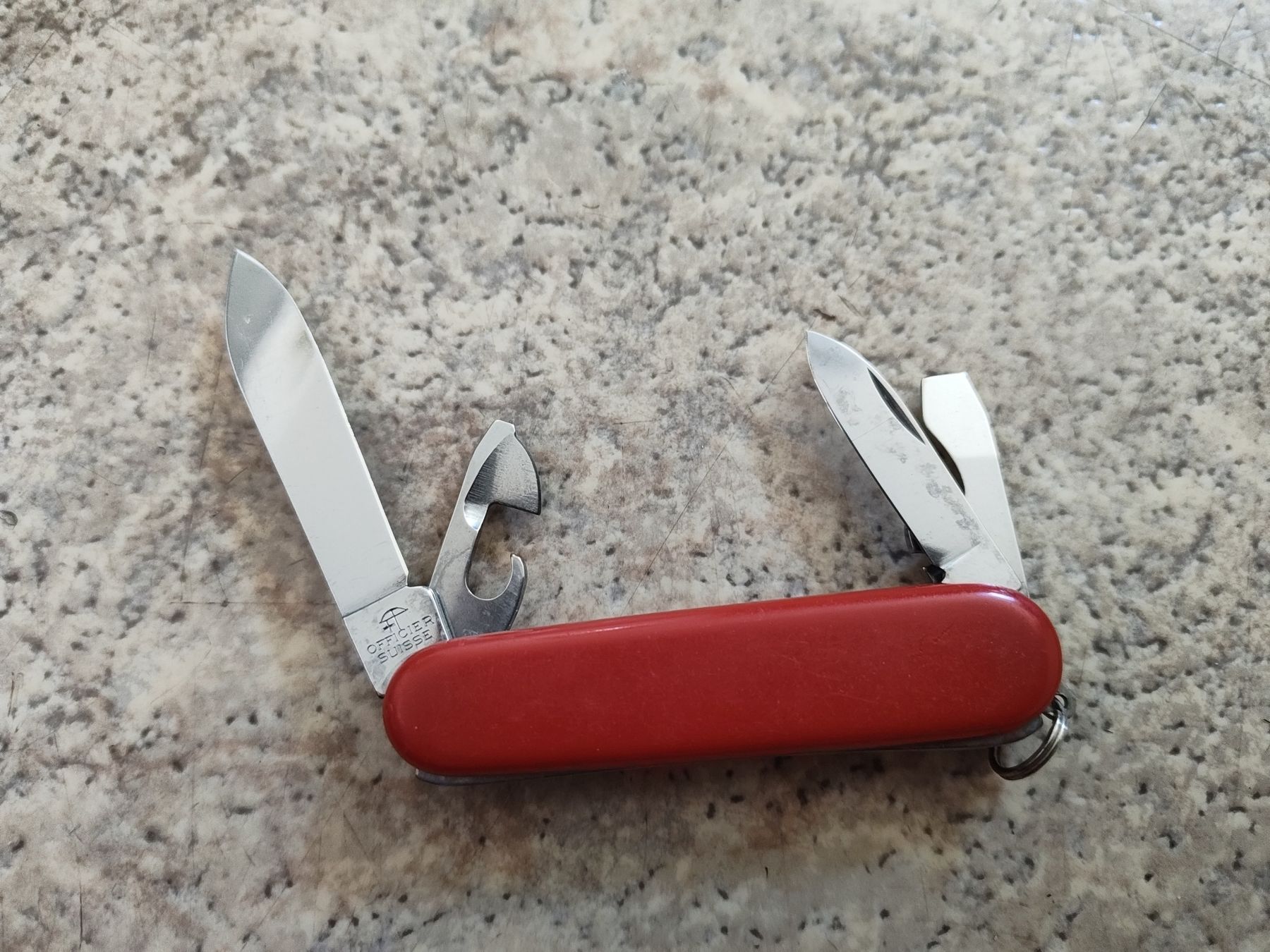 Victorinox Coltelli tascabile: Kleines altes Victorinox Sackmesser – Usato da Bäch SZ venduto da BirdyTheBird 1