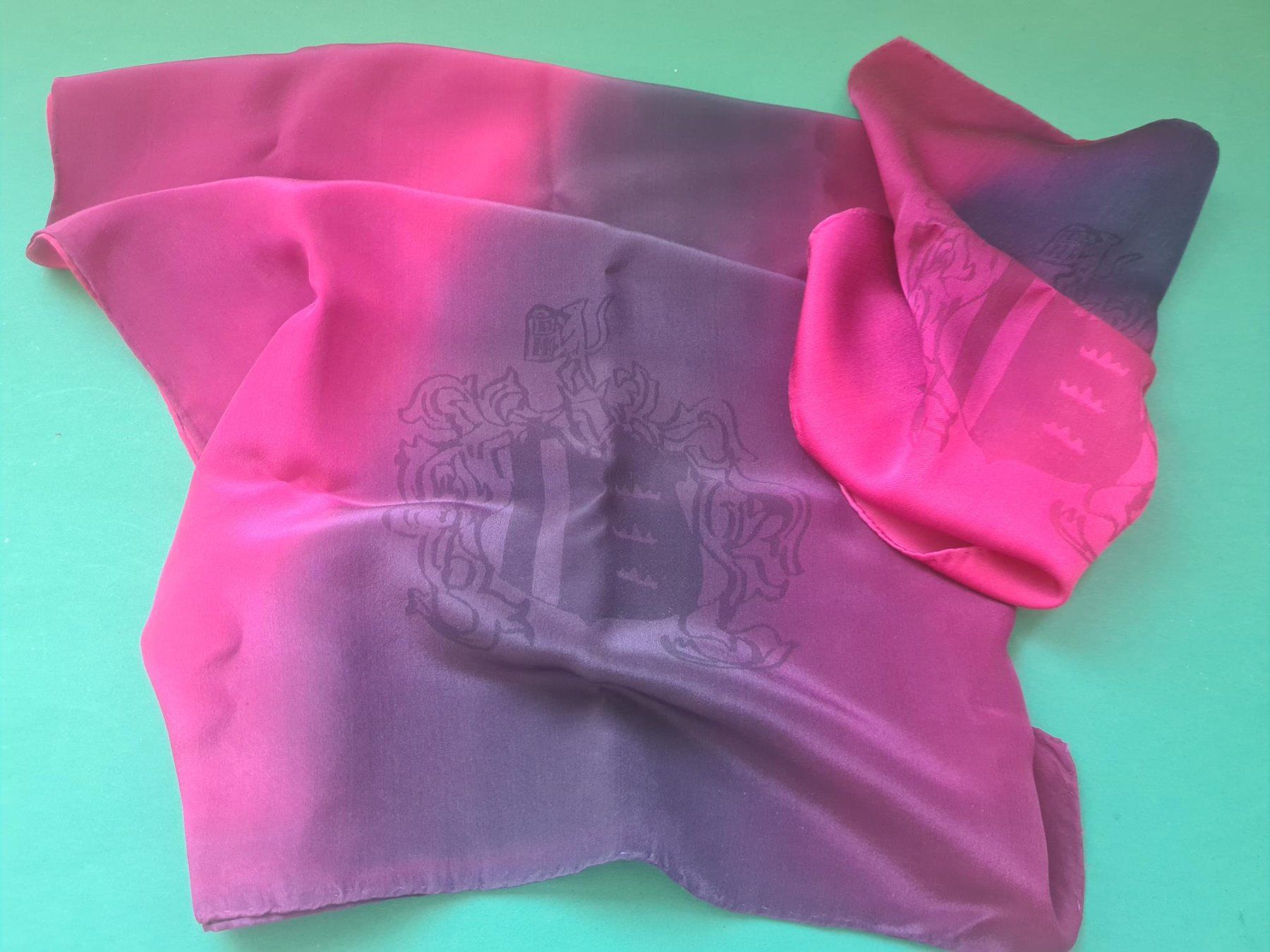 Schals: Herren Schal mit Pochette/Einstecktuch 100% Seide – Neu (gemäss Beschreibung) aus Urdorf von sumrum
