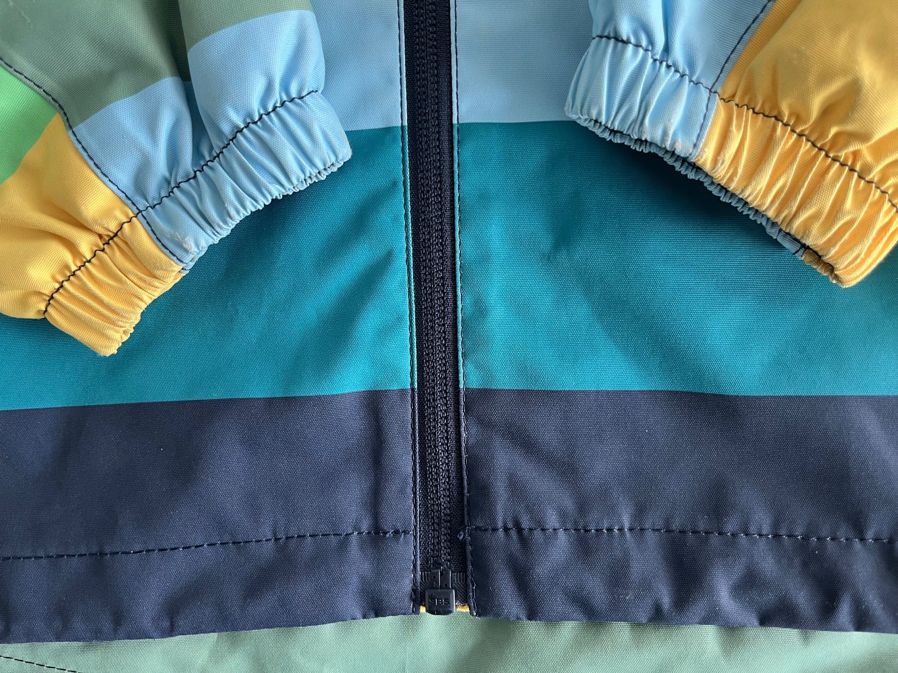 Reima Giacche & Cappotti: Reima Regenjacke / Jacke 128 +gratis Softshelljacke 134 – Usato da Davos Dorf venduto da AJRMBA 6