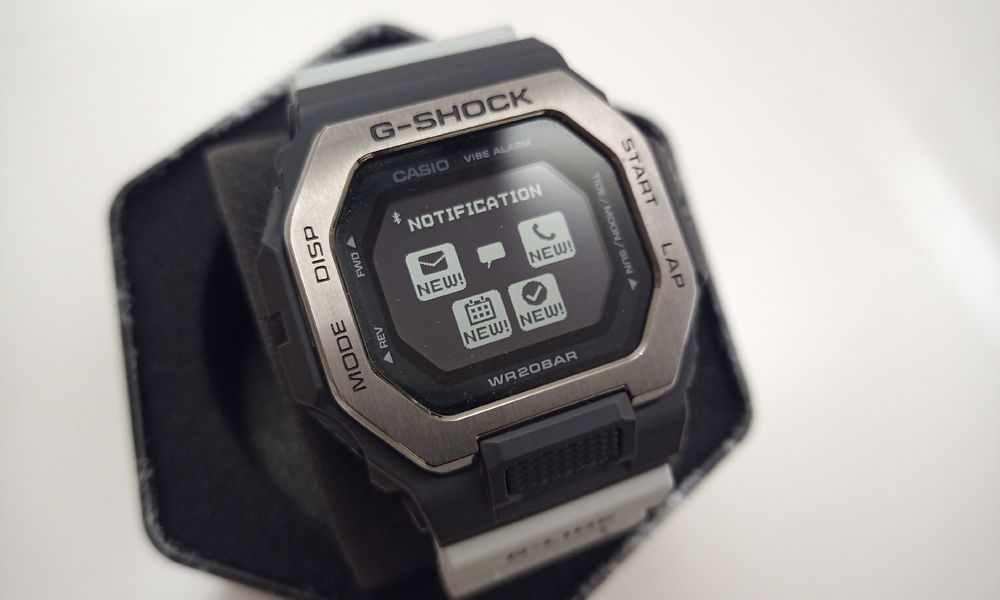 Orologio da uomo - Casio Modello: GBX-100TT-8ER - Acquistare orologi