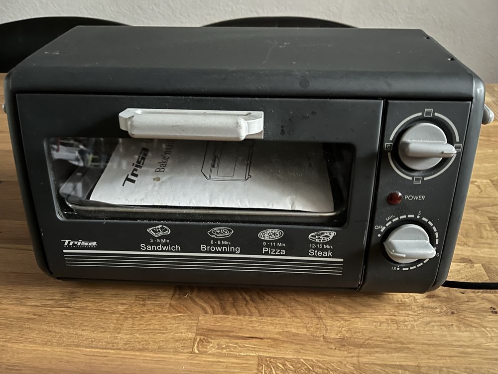 Produktbild von Trisa Mini Backofen 10L - Perfekt Zum Backen, Grillen, Braten