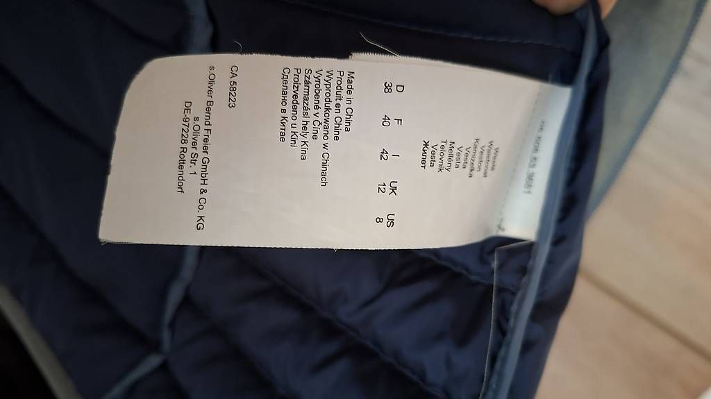 Gilets: s.Oliver Damen Steppweste – D'occasion à Mettau par australia2006