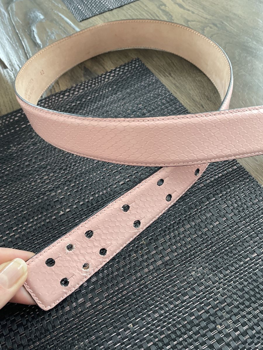 Moschino Cinture: MOSCHINO Gürtel – Usato da Zunzgen venduto da mel_y6w2 5