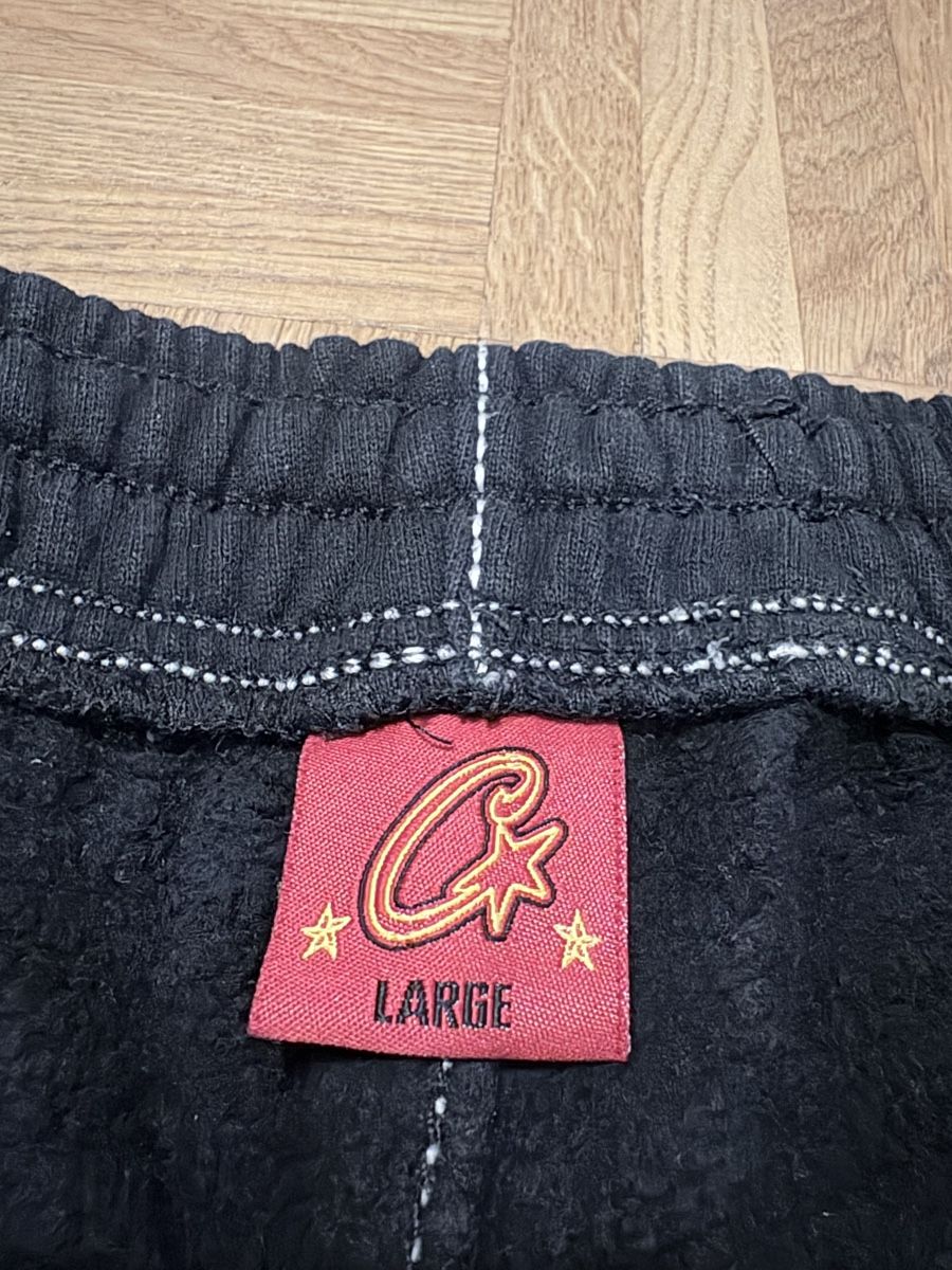 Corteiz Pantaloni: Jogging corteiz RTW – Usato da Hauterive NE venduto da bur_8xqg 2
