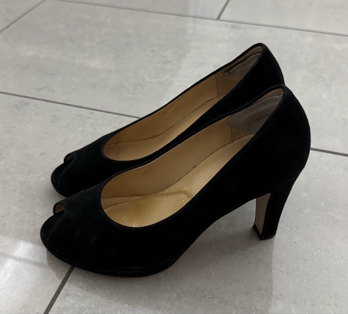 Gabor Scarpe da donna: Elegante Gabor Pumps, Wildleder, Grösse 35.5 – Usato da Winterthur venduto da o16zh 1
