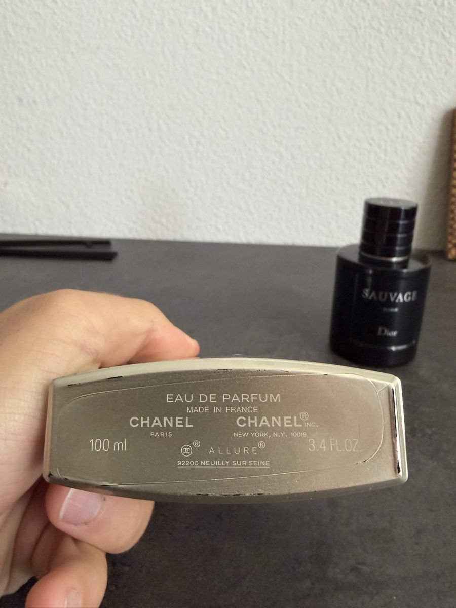 Dior Profumi & Eau de Toilette: 2x leere Flakons: Chanel x Dior – Usato da Herisau venduto da ogkosta 1