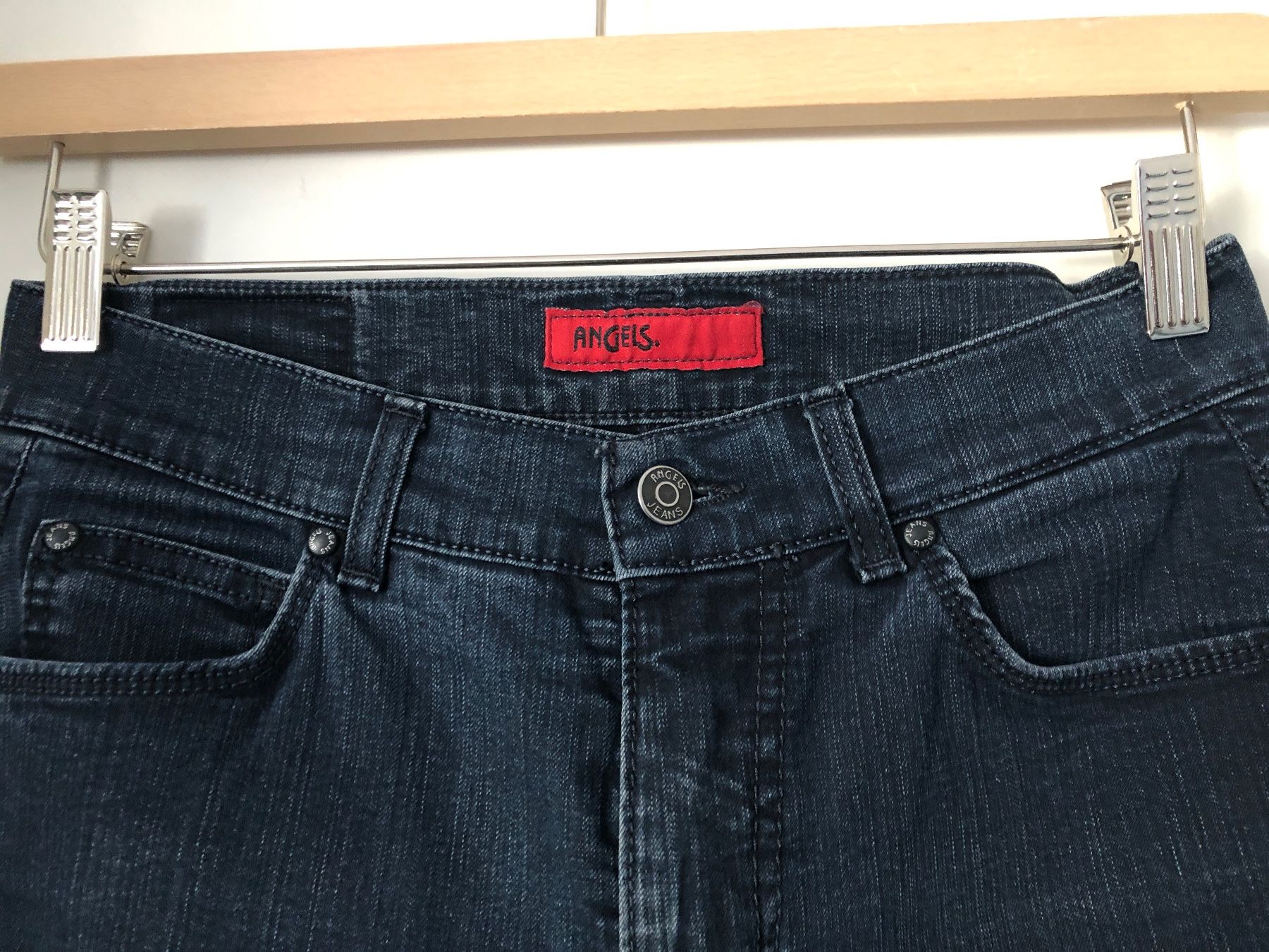 Angels Jeans: Angels Damenjeans Grösse 27 – Usato da Arlesheim venduto da leyRum4.5 1