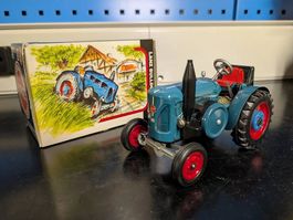 KOVAP Lanz Bulldog Traktor blau 1:25  NEU & OVP