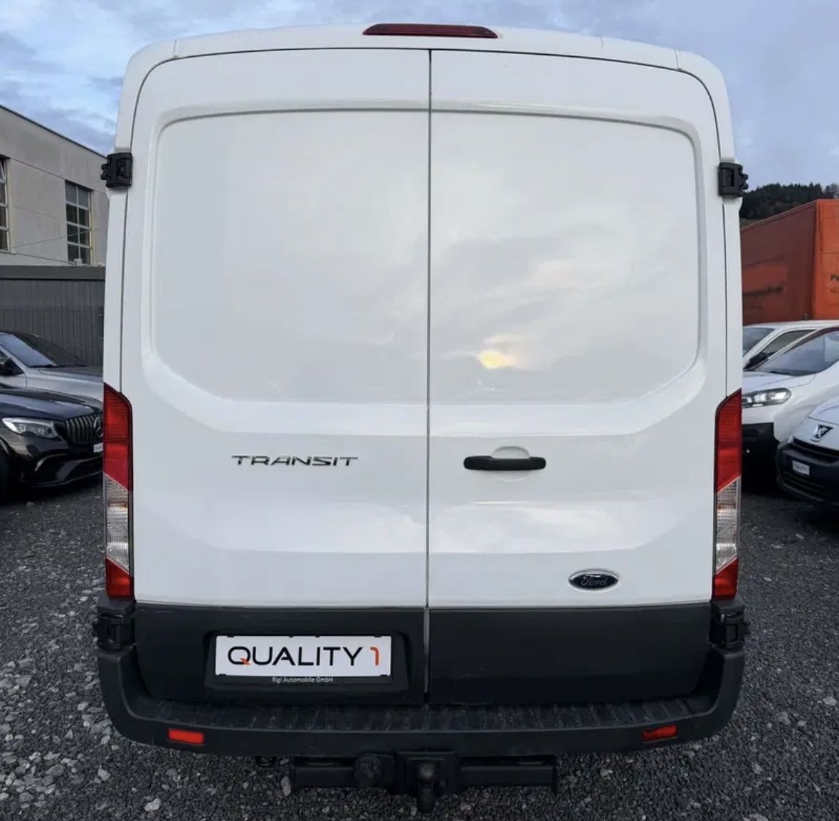 Ford Camping Fahrzeuge: Ford Transit 450M 4x4 – Gebraucht aus Oberwil-Lieli von Facundo101 2