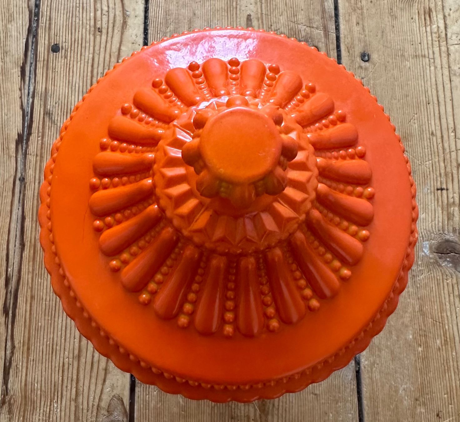 Zuckerdosen: Bonbonnière Pressglas 19.Jh. – Gebraucht aus Luzern von Mamutpe 2