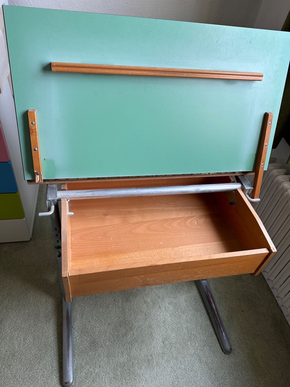 Scrivanie: Vintage Schulpult, höhenverstellbar – Usato da Erlinsbach venduto da odermann 1