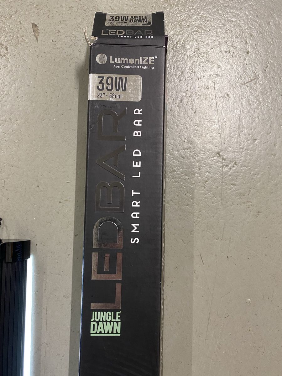 Lampes: Arcadia LumenIZE Smart LED Bar – Neuf (Voir description) à Basel par rap_tlh7 1