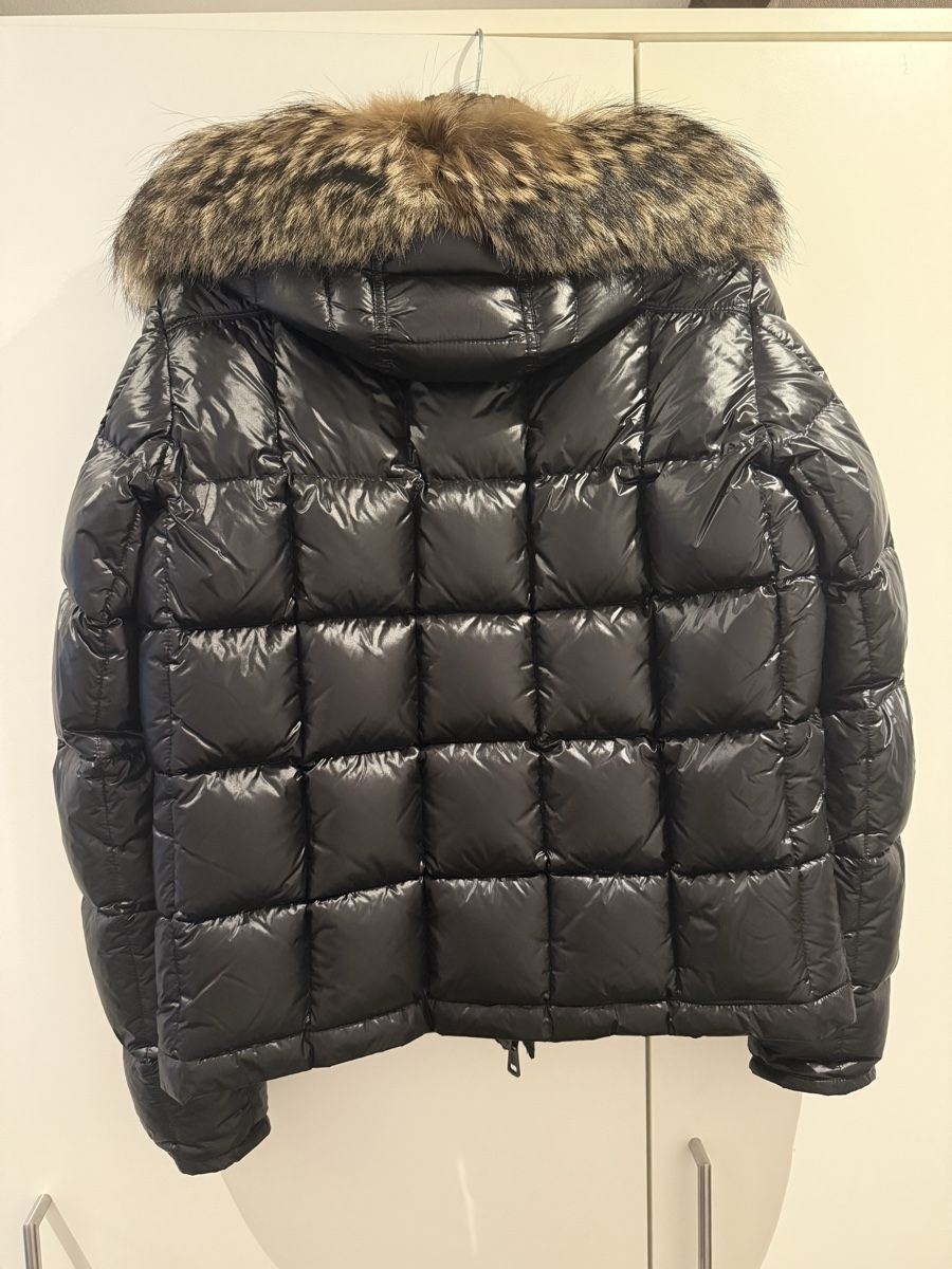 Giacche: Original Moncler Jacke – Nuovo (secondo la descrizione) da Frauenfeld venduto da Atomikz 1
