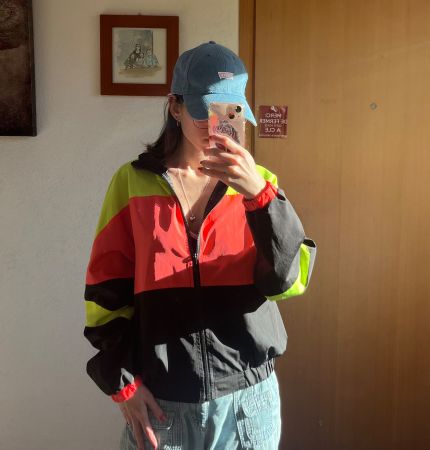 Veste légère - style streetwear (noir, rose et jaune)