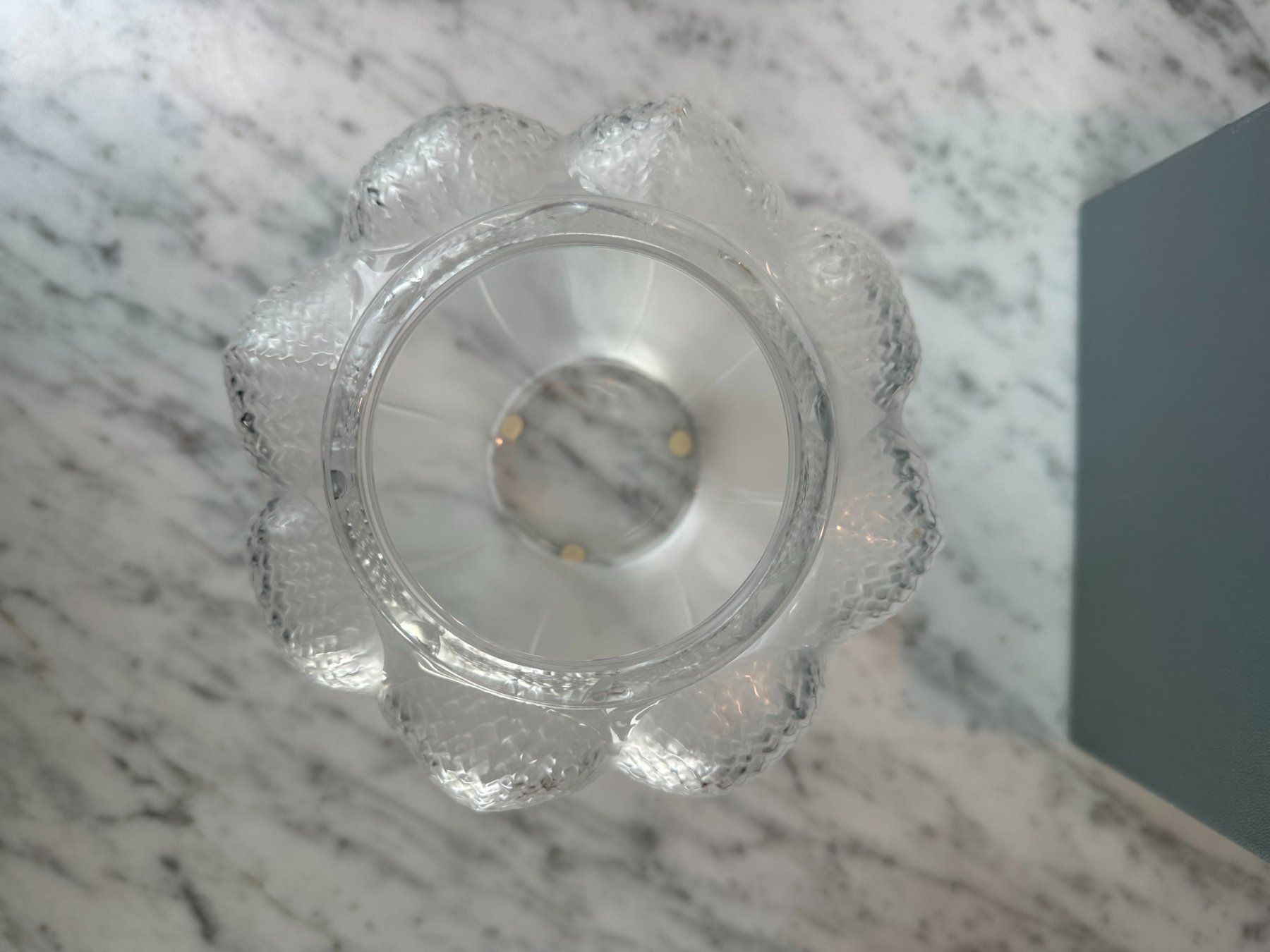 Lalique Vasi & Recipienti: Lalique Bali Vase – Usato da Meilen venduto da aveneg 3