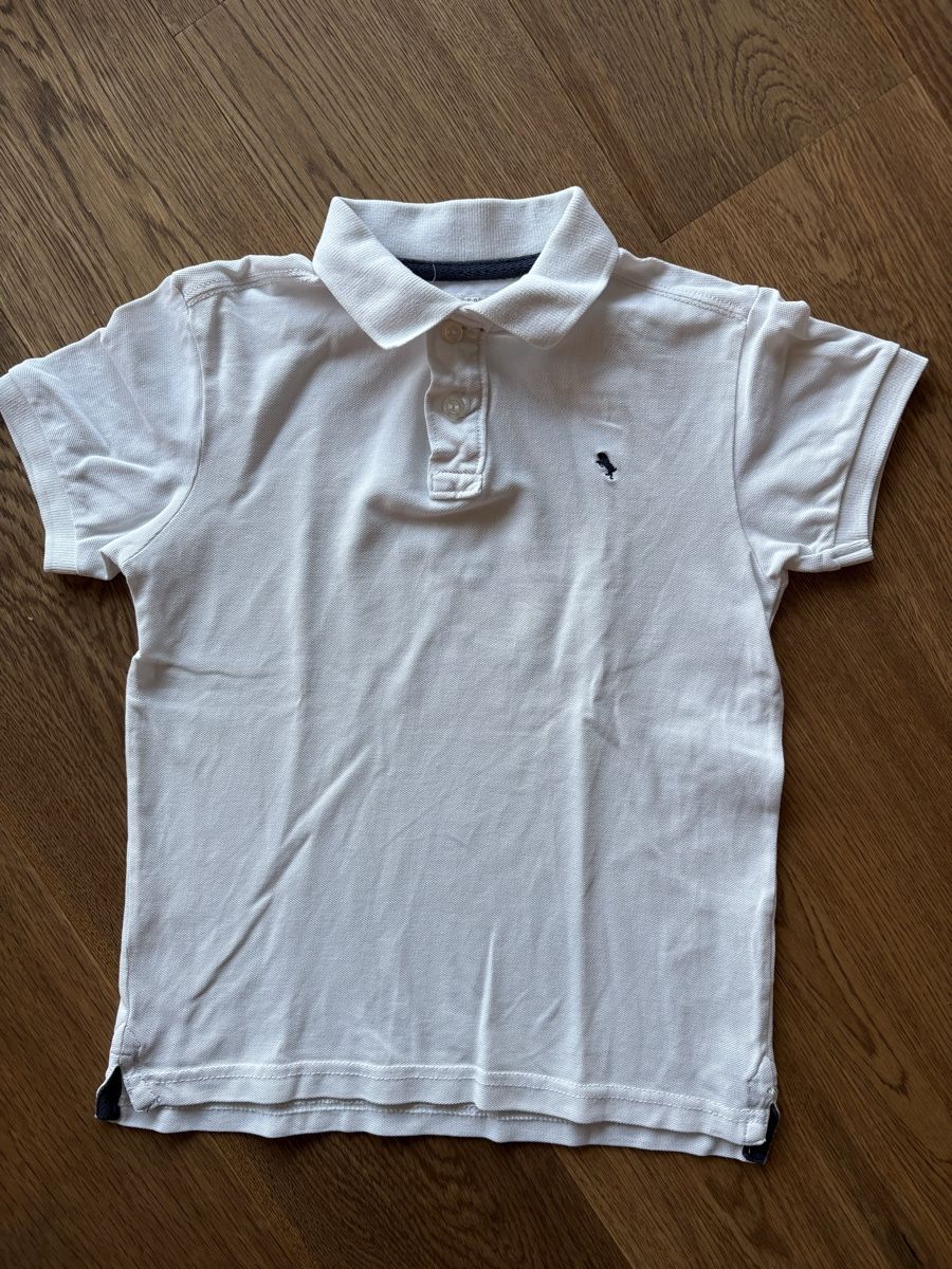 H&M Hemden, T-Shirts & Polos: H&M Poloshirt, Gr. 122/128, Weiss – Gebraucht aus Horgen von Rafnaf