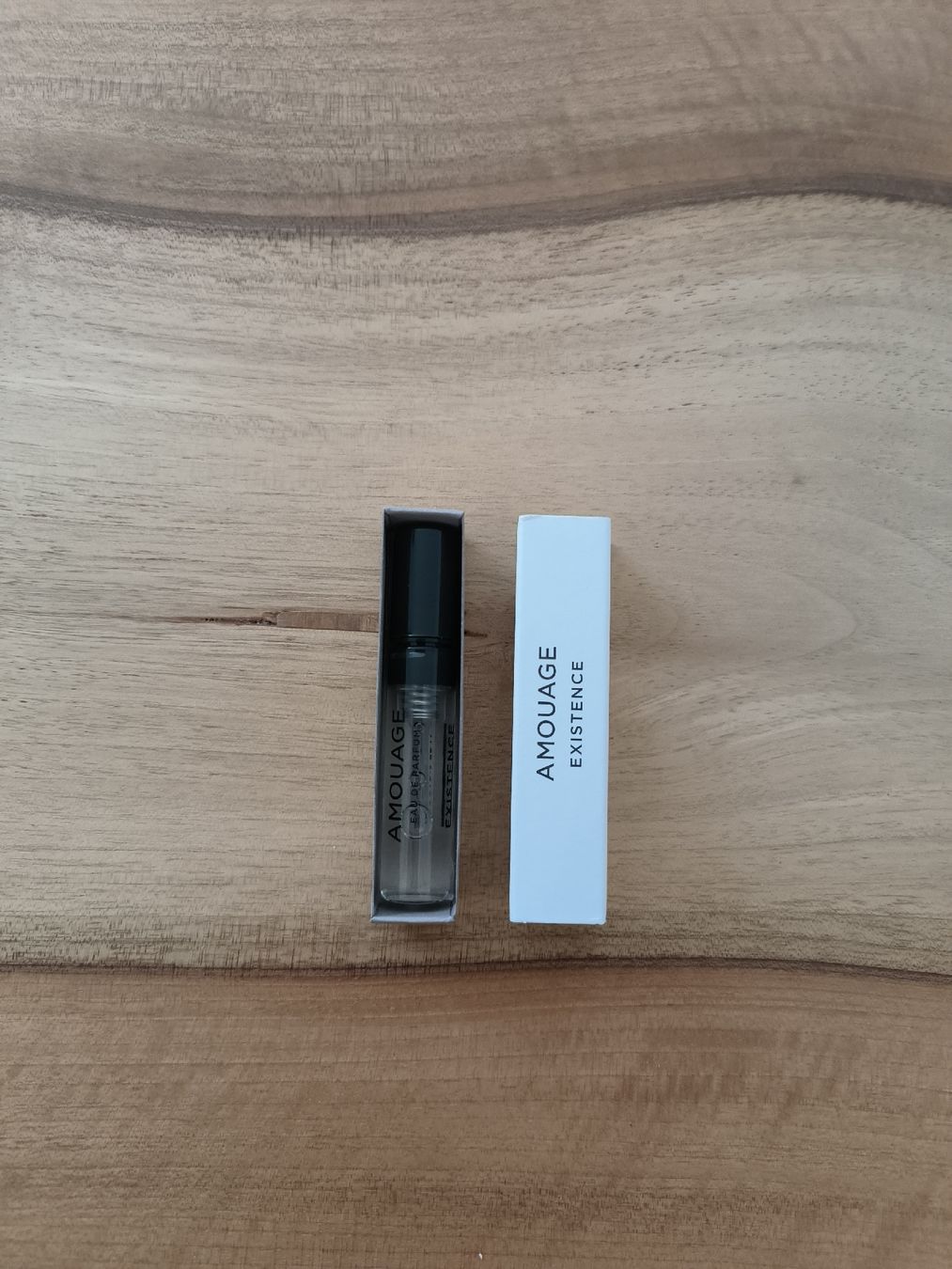 Amouage Profumi & Eau de Toilette: AMOUAGE EXISTENCE Parfüm-Probe neu 2ml. – Nuovo (secondo la descrizione) da Cham venduto da sim_3000