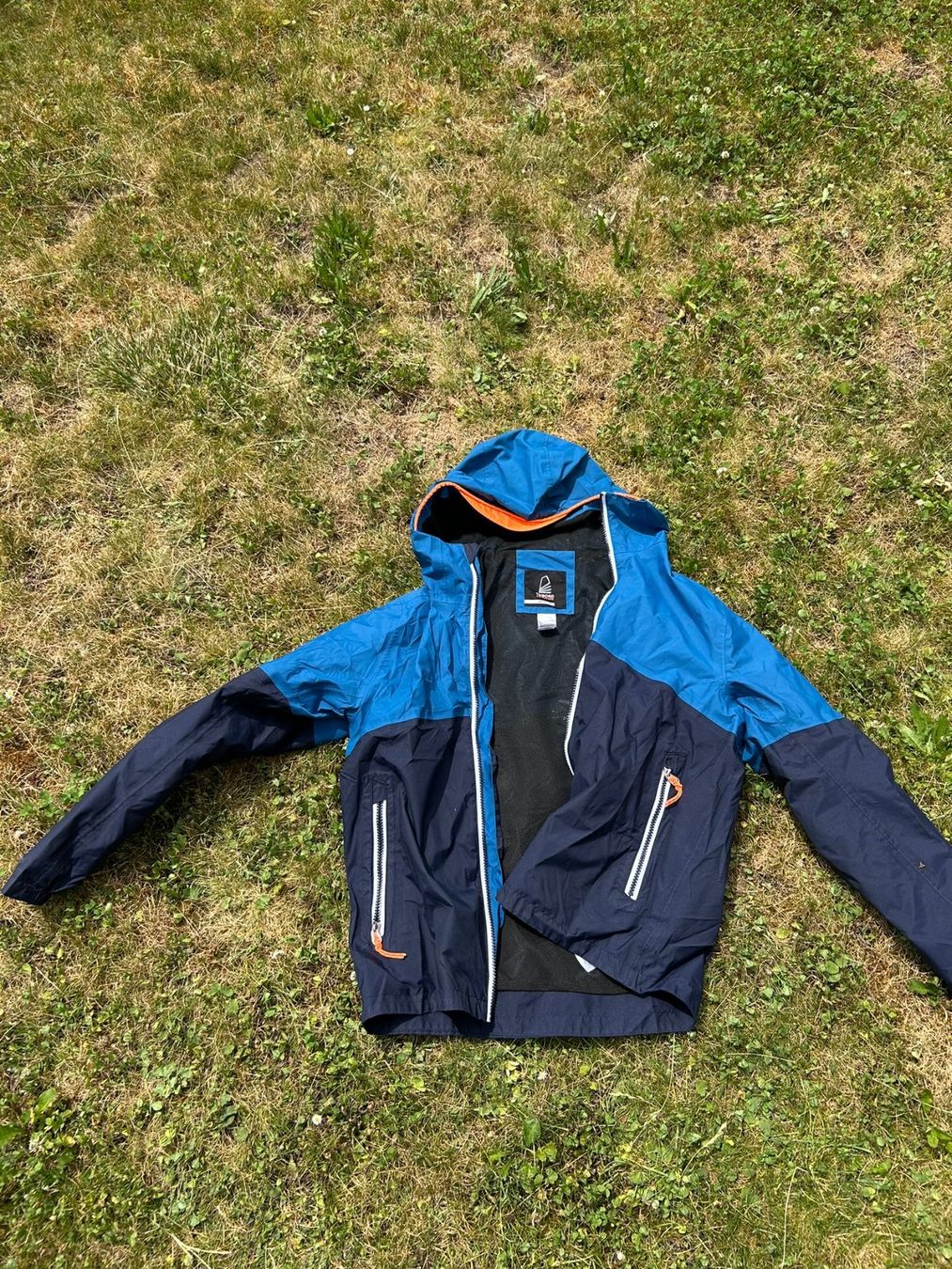 Decathlon Vestes: Regenjacke – D'occasion à Winterthur par MariannaHofer 1