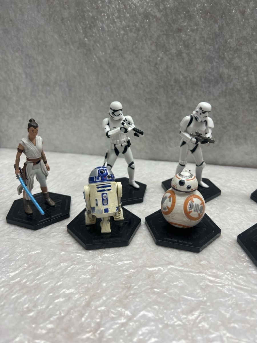 Star Wars Statuette: Star Wars Figuren Set, Disney,, – Usato da Rotkreuz venduto da perlengott 1
