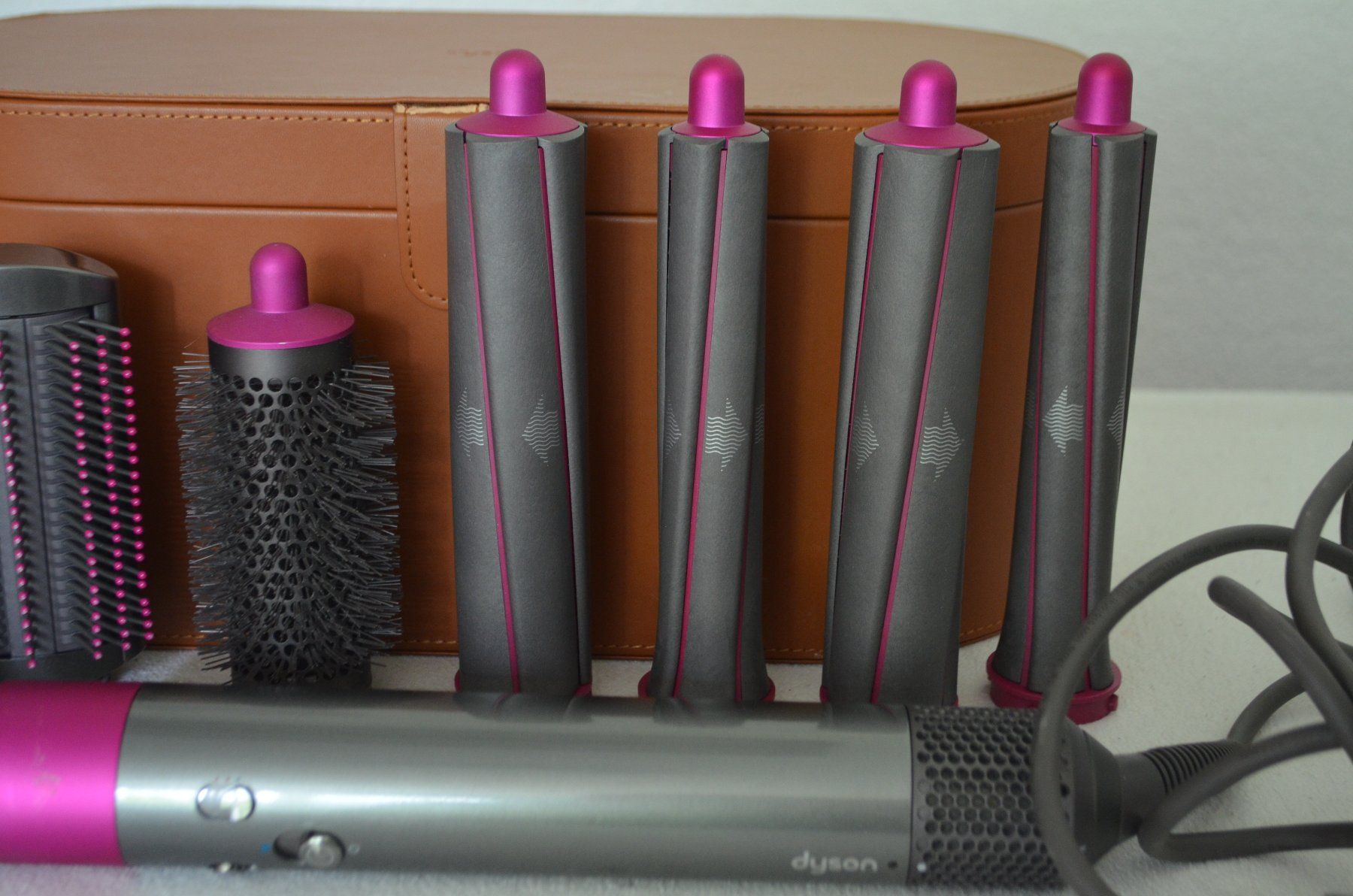 Dyson Fers à boucler & lisser: Dyson Airwrap – D'occasion à Collonges par arashee 3