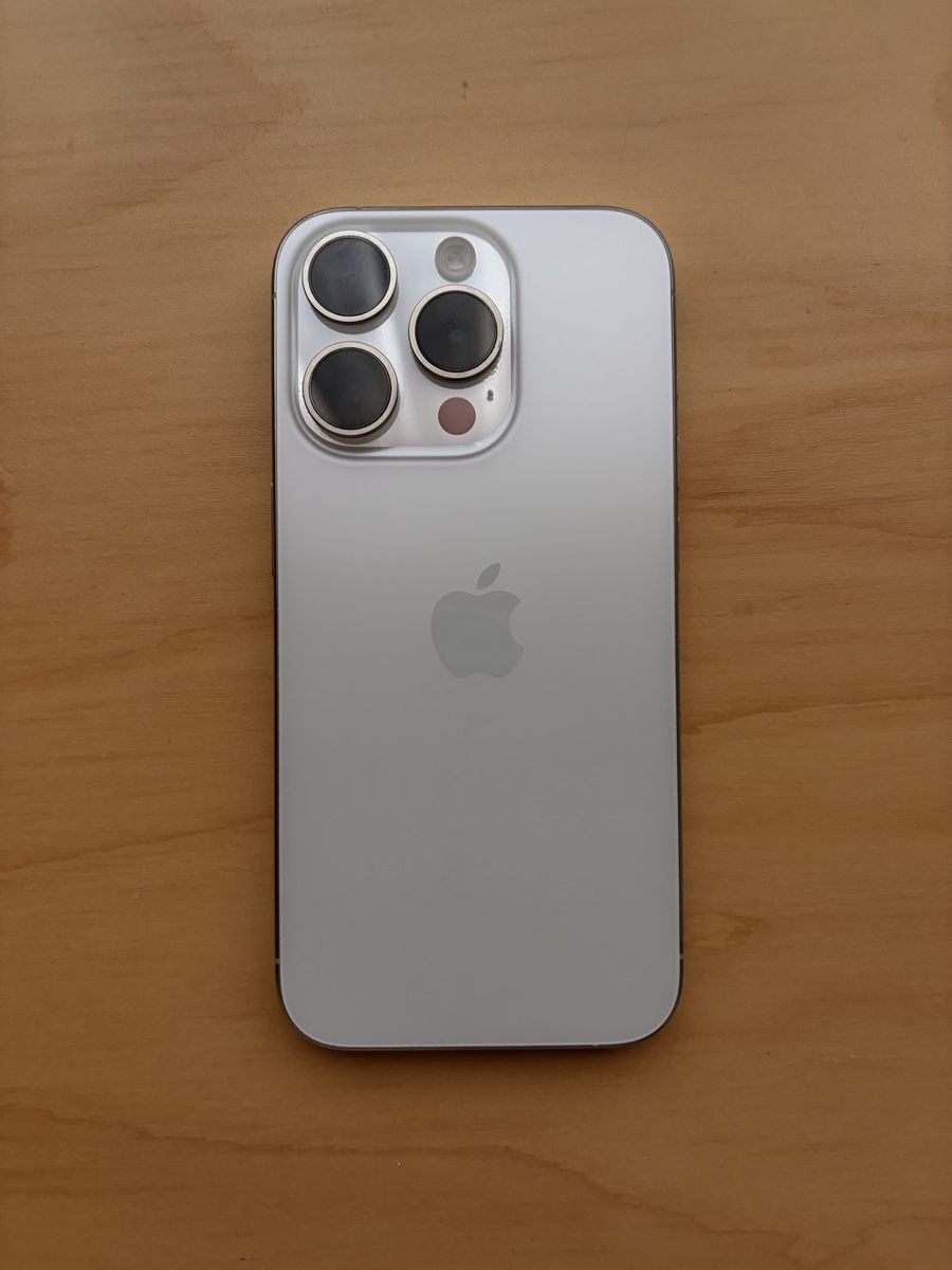 Apple Handys / Smartphones: IPhone 15 Pro Weiss 250gb – Gebraucht aus Pratteln von rcda 1