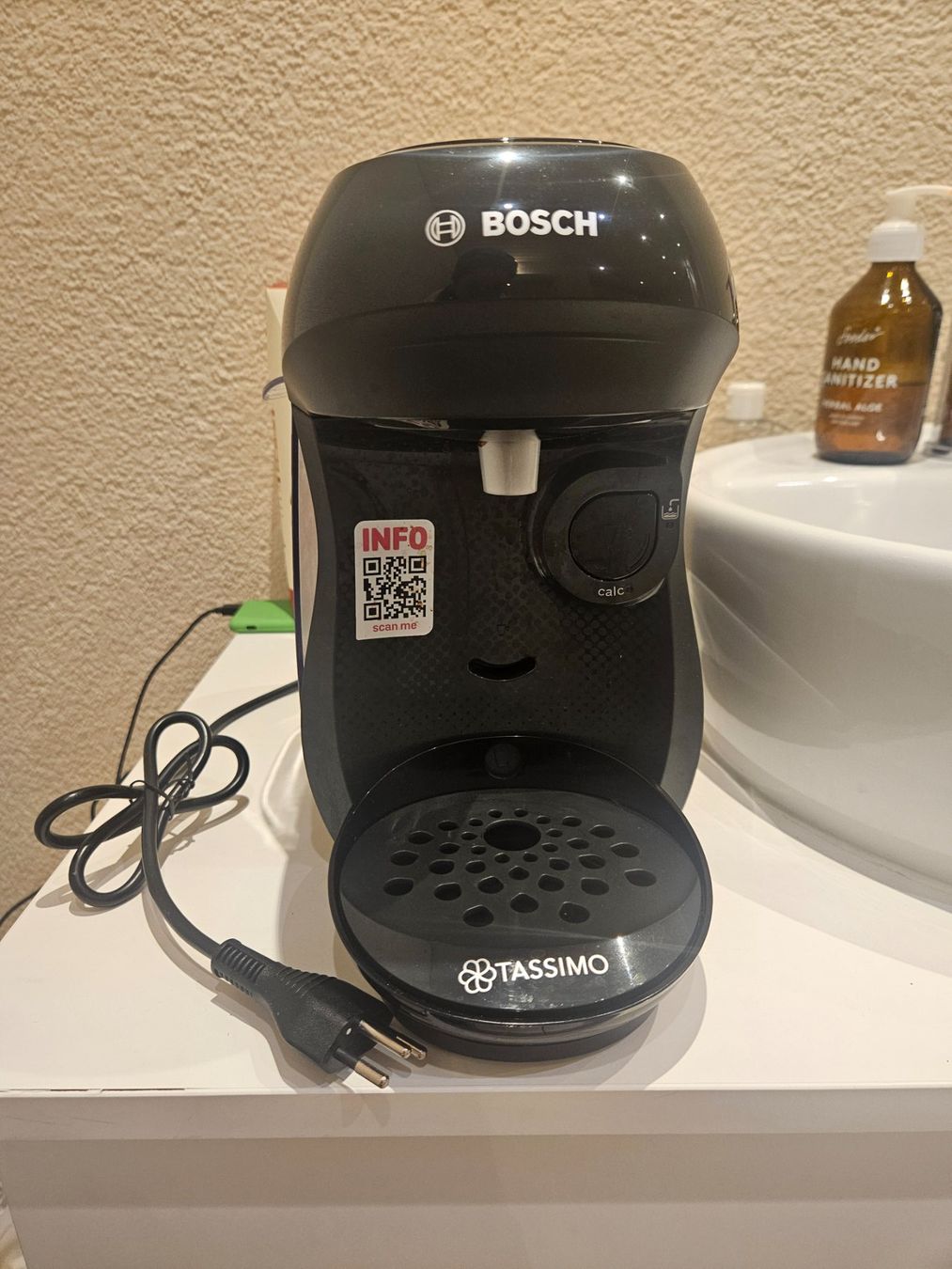 Bosch Machines à café & Machines à expresso: Tassimo Bosch Kaffeemaschine – D'occasion à Frauenfeld par Jewells-Child
