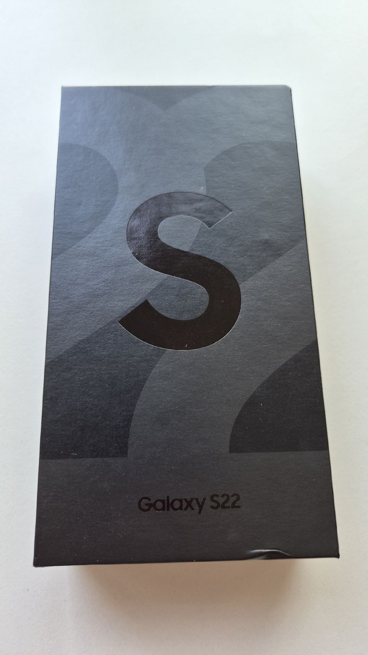 Samsung Telefoni cellulari / Smartphones: Samsung Galaxy S22 | 256 GB | Phantom Black – Usato da Zürich venduto da Gruezi_8046 5