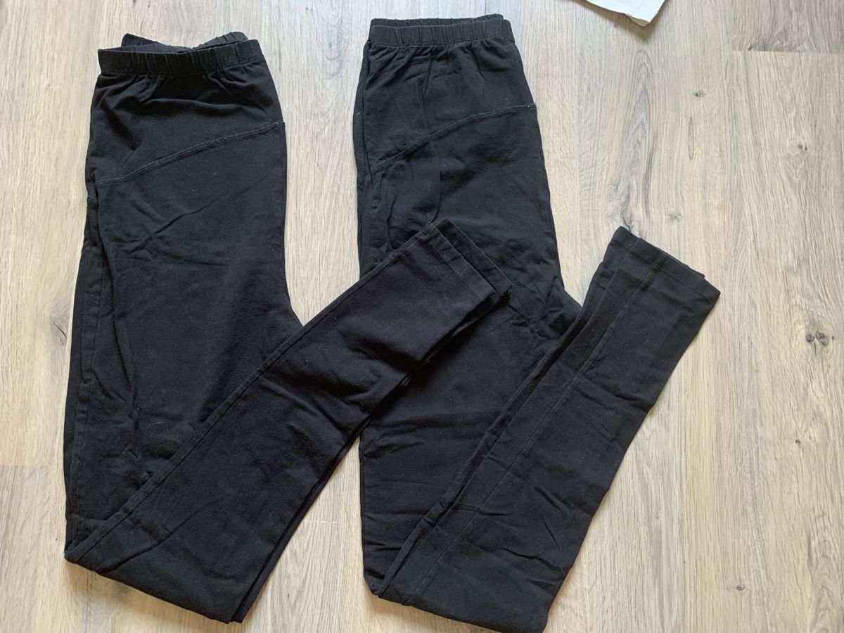 Only Lotti di vestiti: Umstands Kleiderpaket L – Usato da Zermatt venduto da ZerSusi 1