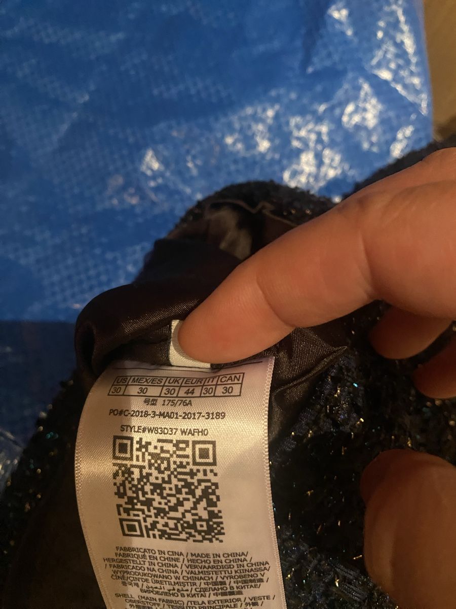 Guess Jupes: Jupe Guess – Neuf (Voir description) à Gland par Rolinette 4