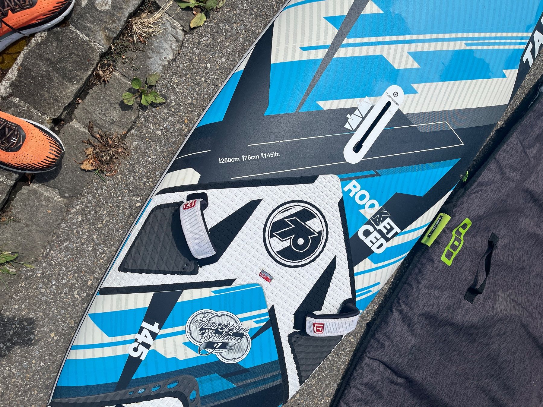 Tavole da surf e di nuoto: Surfbrett Tabou Rocket CED 145Liter (Jg ca.2019) – Usato da Rorbas venduto da Retorut 1