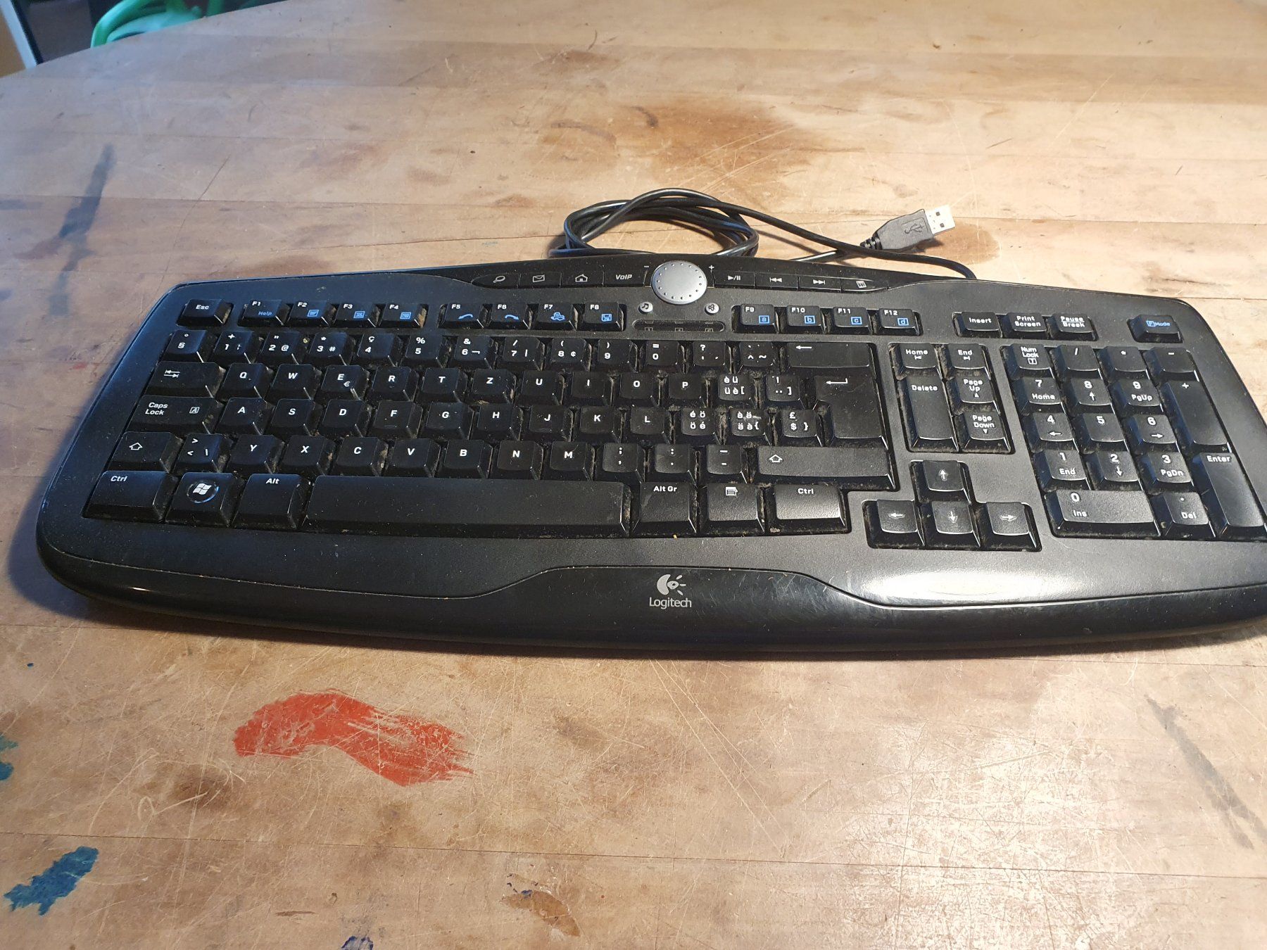 Claviers: Logitech Wired Keyboard – D'occasion à Zürich par loosebone 1